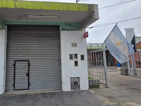 Local avenida Ratti alquiler Ituzaingo