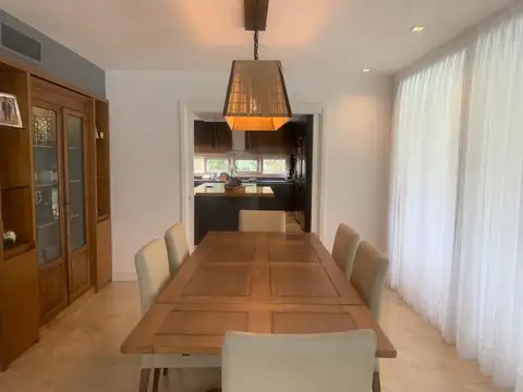 Casa en Venta de 5 dormitorios