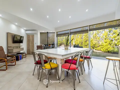 VENTA - Casa de 3 dormitorios, piscina con solárium - Puerto Roldán. APTA CRÉDITO.