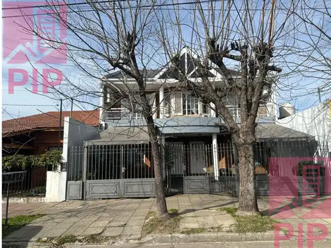 VENTA TRIPLEX EN HAEDO 