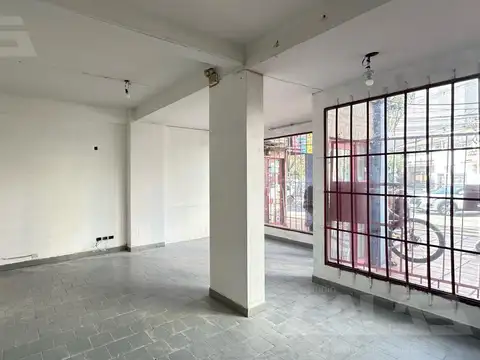 Local comercial - Baño - Moron centro - Morón norte