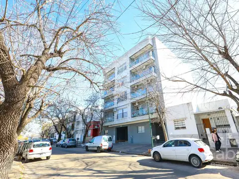 Venta Departamento 1 Dormitorio con Cochera en La Plata