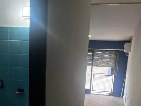 Amplio monoambiente! Ubicación envidiable!