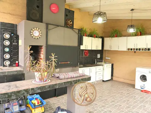 Venta casa Burzaco apto crédito oportunidad