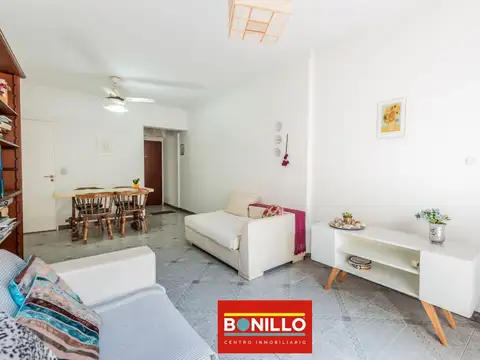 Depto Tipo Casa 4 ambientes con 2 baños