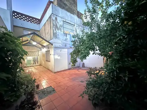 Depto Tipo Casa en Venta 25 años