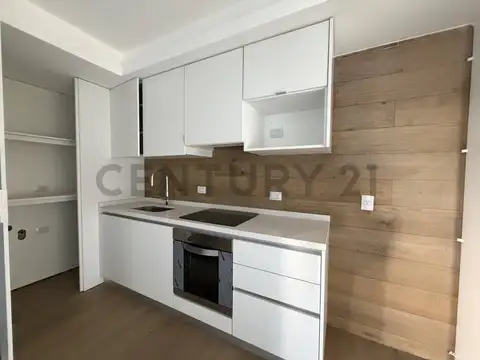 Venta Departamento 3 Ambientes en Flores Edificio de Categoría