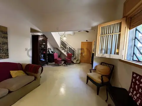 VENTA  PH 5 AMBIENTES  CON TERRAZA QUINCHO  PARRILLA EN VILLA DEL PARQUE