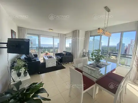 Venta Apartamento 3 dormitorios en Roosevelt