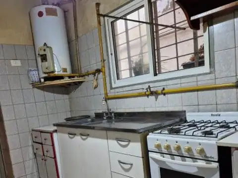 Depto Tipo Casa 3 ambientes con 1 baño