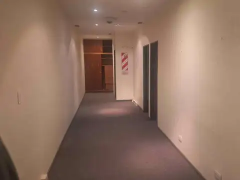 VENTA OFICINA EN MICROCENTRO 80 M2