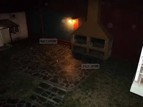 Depto Tipo Casa 2 ambientes con 1 baño
