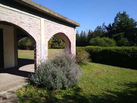 Casa 3 ambientes con 2 baños