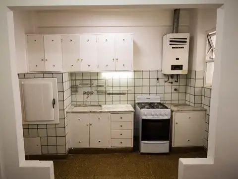 Av Gral Juan M De Pueyrredon 300, Piso 3
