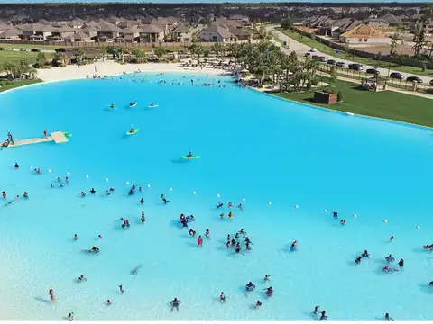 Terreno en Venta en Funes, USD 85.000