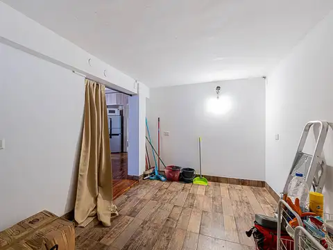 Depto Tipo Casa en Venta en Belgrano R, USD 270.000