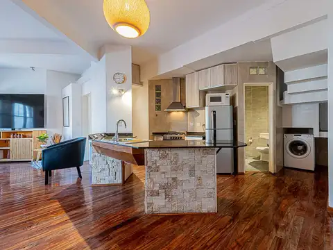 Depto Tipo Casa en Venta con 1 cocheras