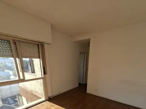 Departamento en Alquiler en Floresta, $ 600.000