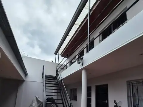 Depto Tipo Casa en Alquiler de 2 ambientes