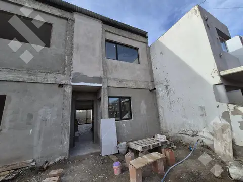 Depto Tipo Casa 4 ambientes con 1 baño