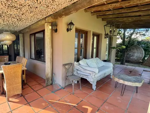 Casa en Venta al Suroeste