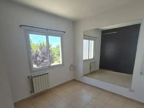 DUPLEX EN ALQUILER - FERNANDEZ ORO