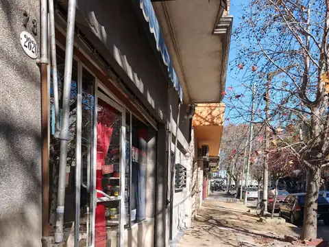Local comercial en venta real oportunidad a pasos del tren