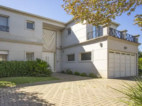 Casa en Venta de 4 dormitorios