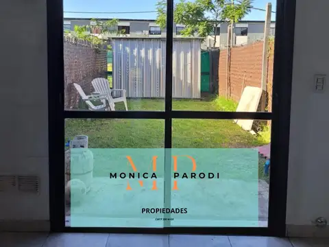 Casa 3 ambientes con 1 baño