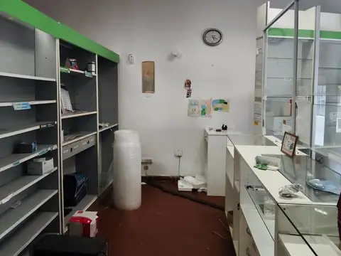 VENTA LOCAL comercial en San Telmo a reciclar
