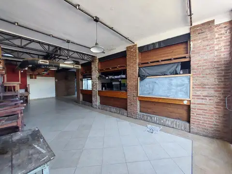 Local en Venta en Villa Sarmiento