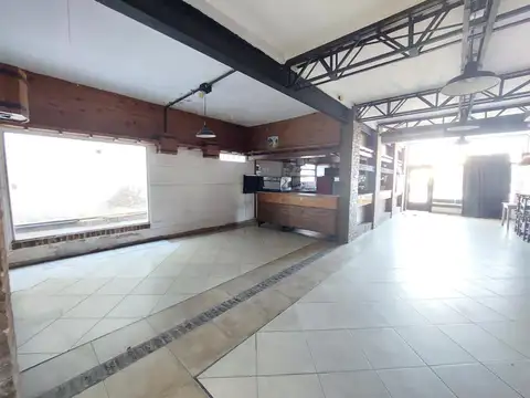 Local en Venta en Villa Sarmiento, USD 125.000