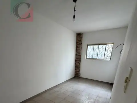 Depto Tipo Casa en Venta de 2 ambientes