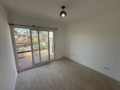 Departamento 2AMB en alquiler, Barrio Las Mercedes, Pilar 100