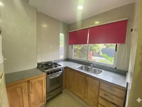 Casa 3 ambientes con 2 baños