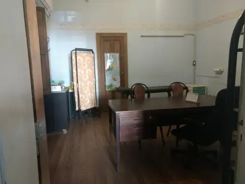 Casa 5 Ambientes Belgrano 764 Quilmes Recidencial