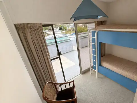 Casa en Venta en Boat Center, Tigre, 6 Ambientes, Amarra Propia
