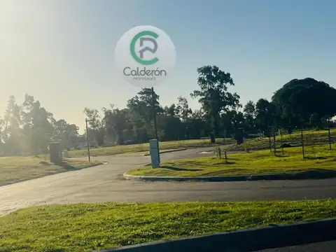 Terreno en Venta de 379,0 m2