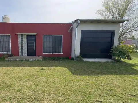 Casa 3 ambientes Venta en Pilar con pileta