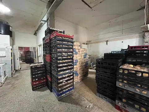 LOCAL INDUSTRIAL AVELLANEDA VENTA