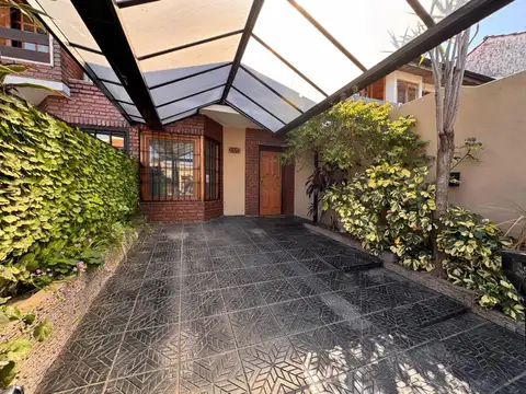 TRIPLEX 3AMB 1/2 PREMIUM CON PILETA