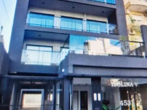 Alquiler de Cochera calle Belgrano y Magdalena, CASEROS