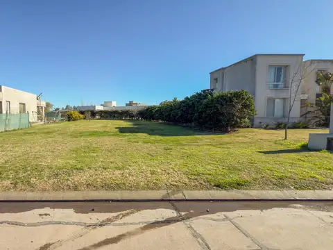 Terreno en Venta en San Sebastian, USD 220.000