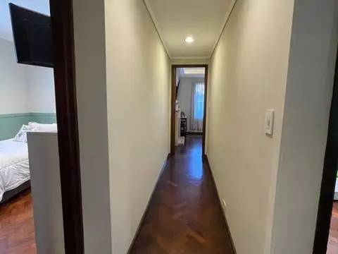 Casa en Venta en Castelar Sur, USD 420.000