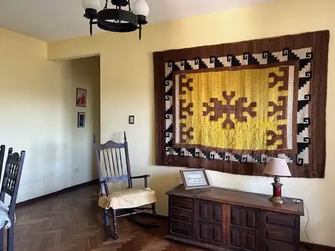 Capitan General Freire 2000, Piso 7