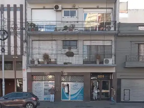 Local en Alquiler en Crucesita, $ 1.050.000