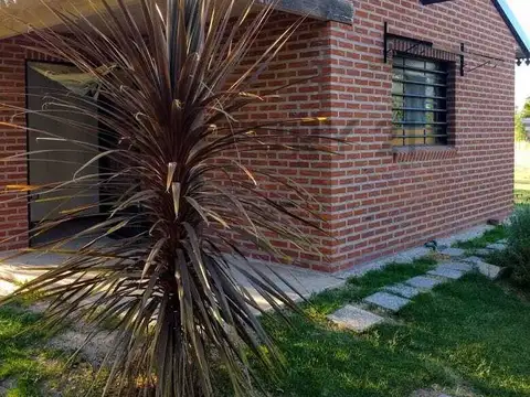 104 e/ 172 y 173 , Piso 0