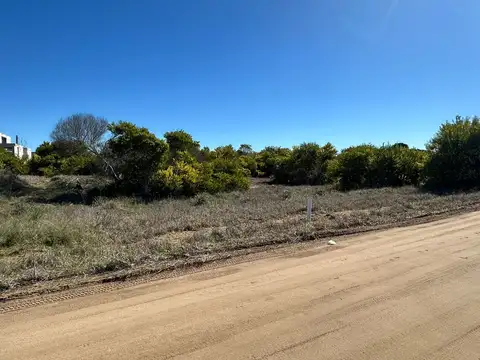 LOTE EN VENTA - COSTA ESMERALDA, SENDEROS IV