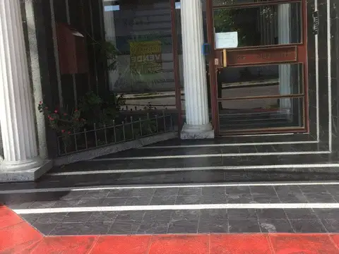  DEPARTAMENTO 2 AMB. CON COCHERA CUBIERTA CENTRO DE SAN JUSTO