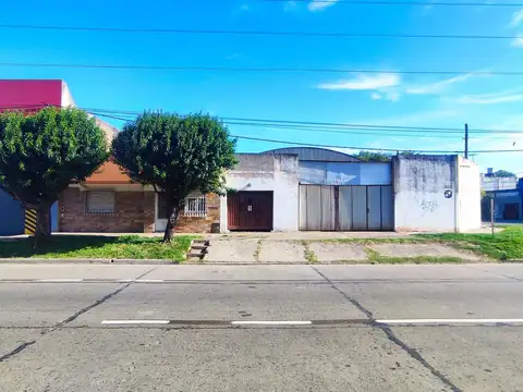 Avenida Uriburu 2800